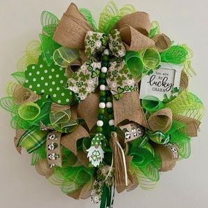 St Patrick’s Day Wreath Door Wreath Shamrock  Handcrafted Luck of the Ir…